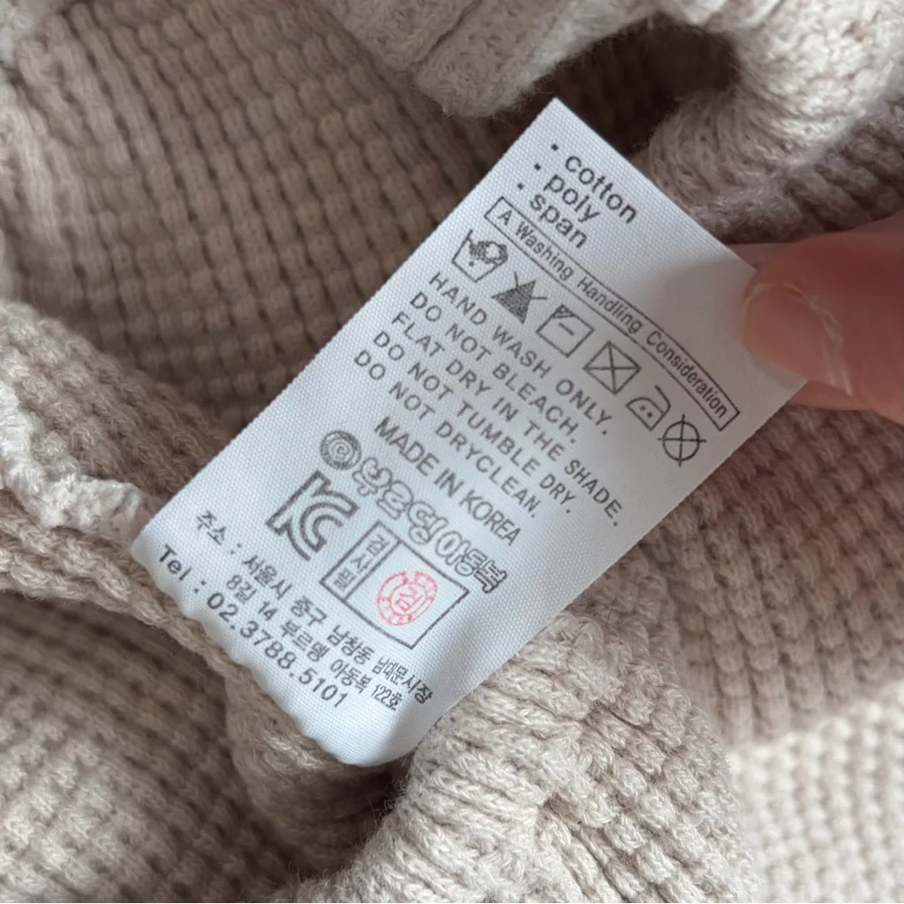 La Camel 6M Cotton Blend Waffle Knit Button Detail Romper Onesie Minimalist